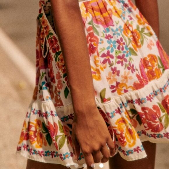 SÉZANE X FARM RIO Tropical Chic Coquette Girl Floral Kalhila Wrap Dress Size 42 - Picture 4 of 7